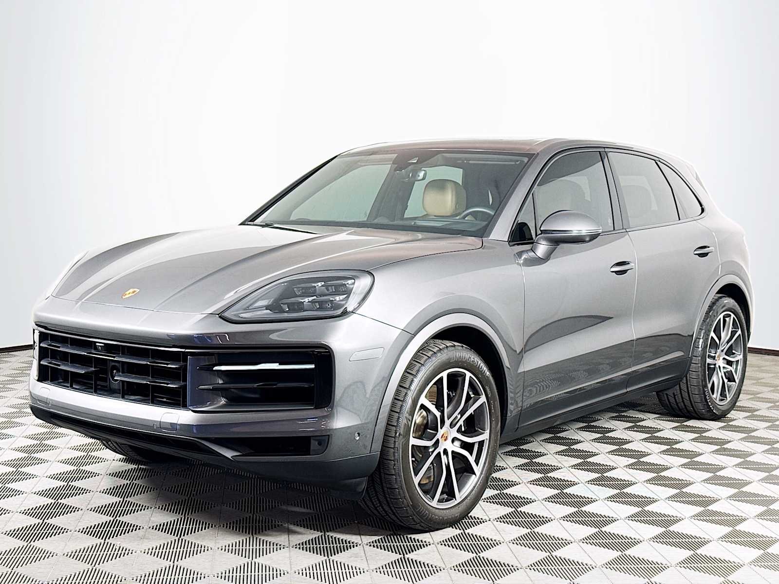 2025 Porsche Cayenne