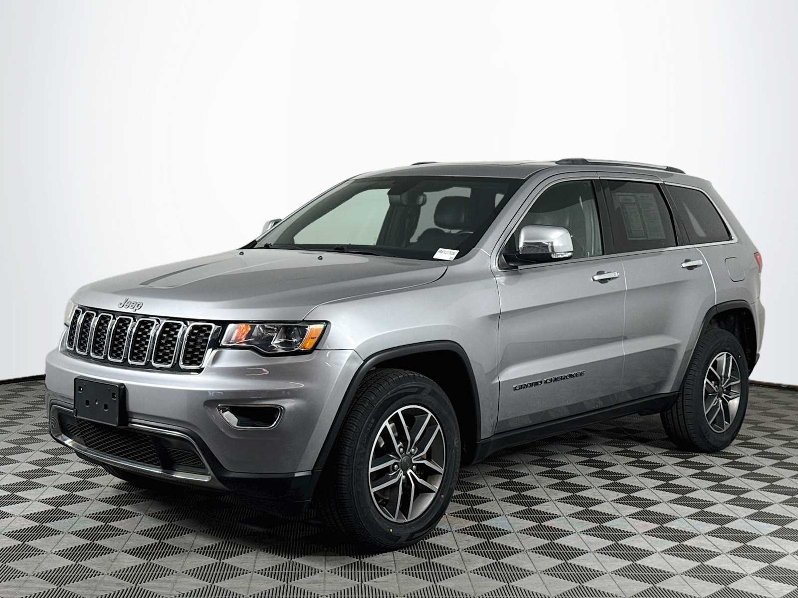 2020 Jeep Grand Cherokee