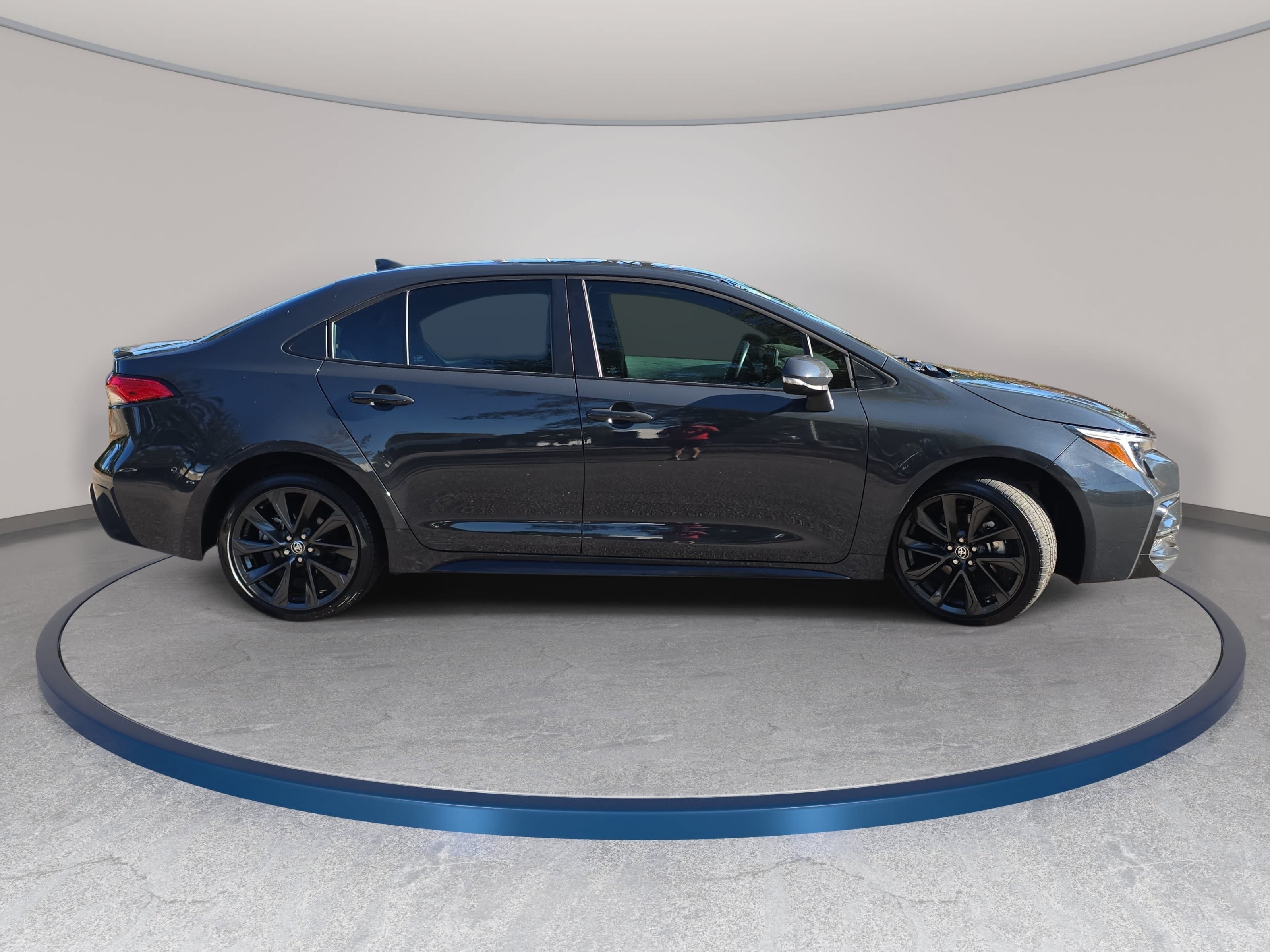 Used 2023 Toyota Corolla SE Sedan