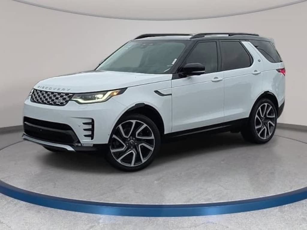 Used 2025 Land Rover Discovery Metropolitan Edition SUV