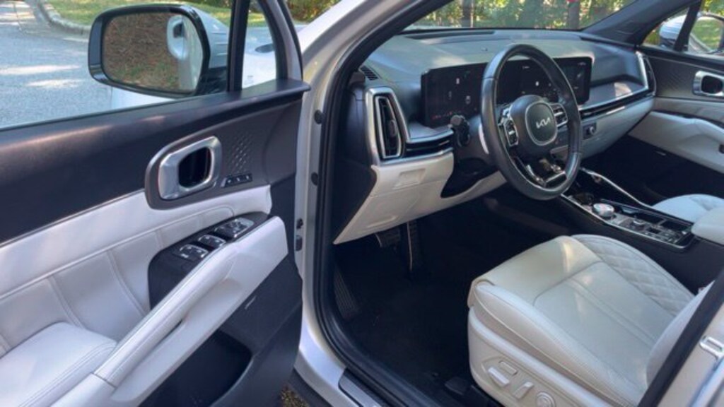 Used 2025 Kia Sorento Hybrid SX Prestige SUV