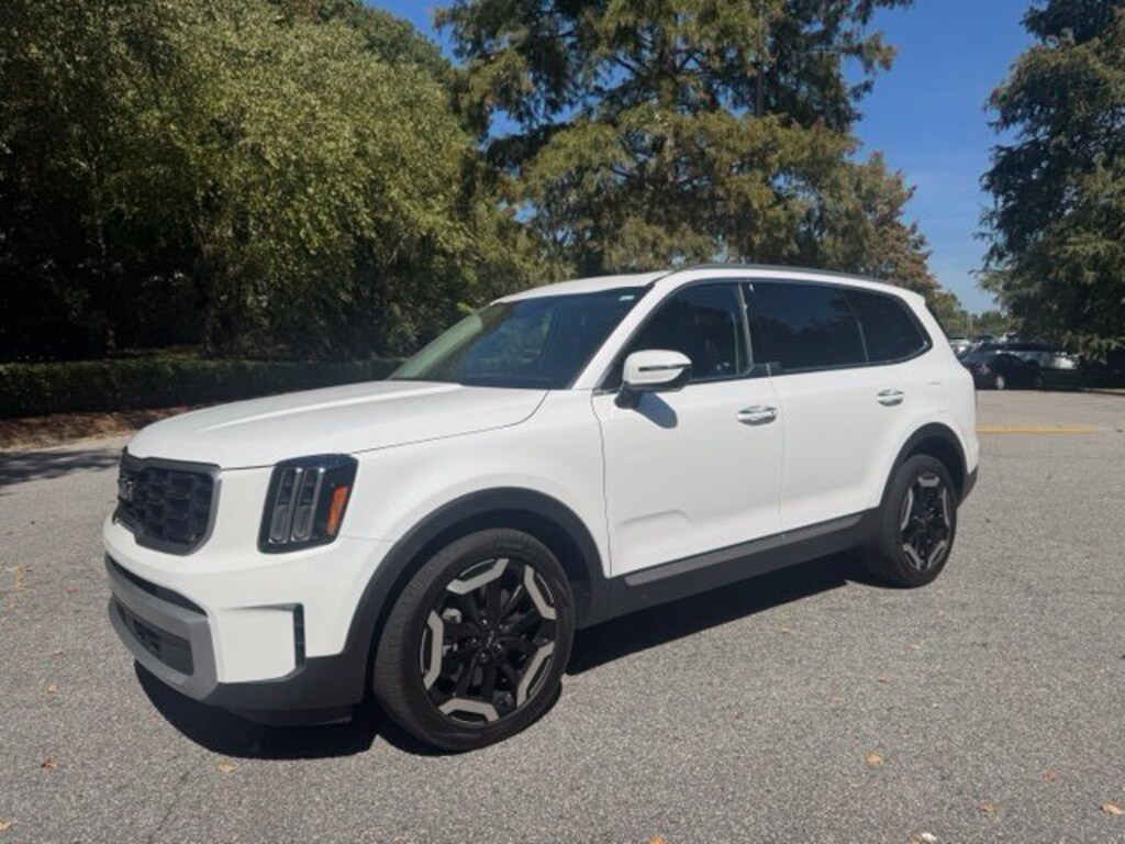 Used 2024 Kia Telluride S SUV