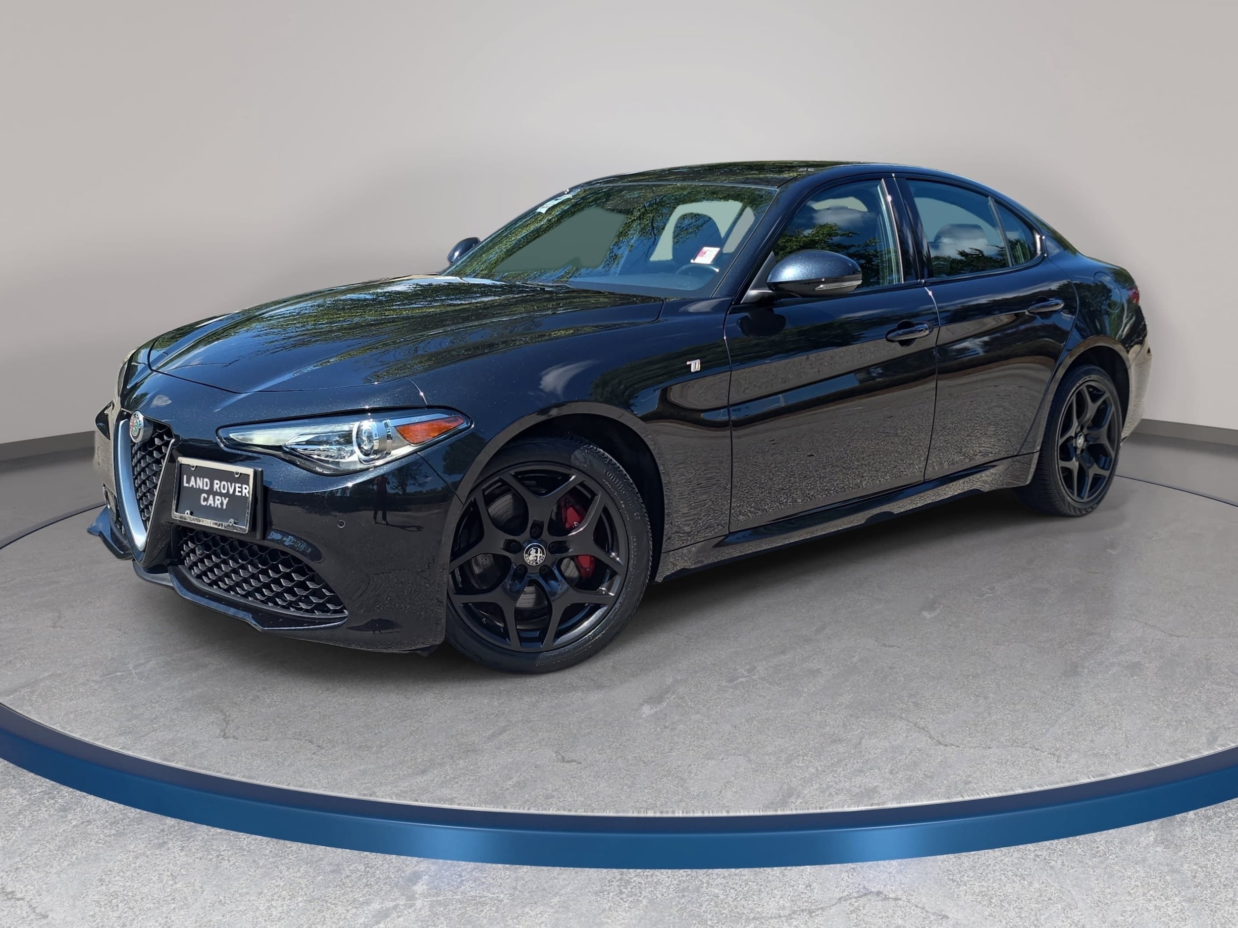 2022 Alfa Romeo Giulia