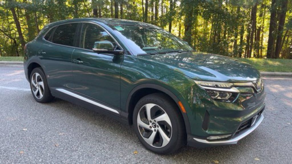 Used 2025 Vinfast VF 8 Eco SUV