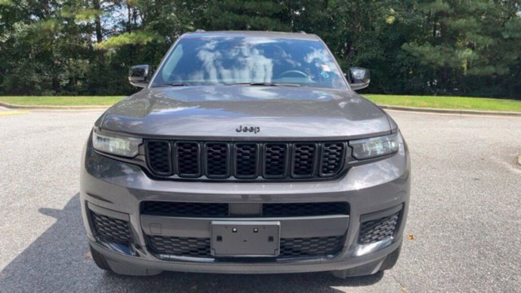 Used 2023 Jeep Grand Cherokee L Altitude SUV