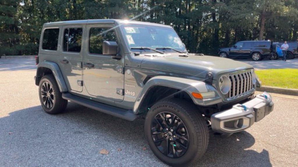Used 2024 Jeep Wrangler 4xe Sahara SUV