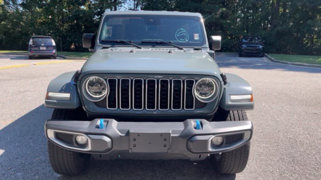 Used 2024 Jeep Wrangler 4xe Sahara SUV