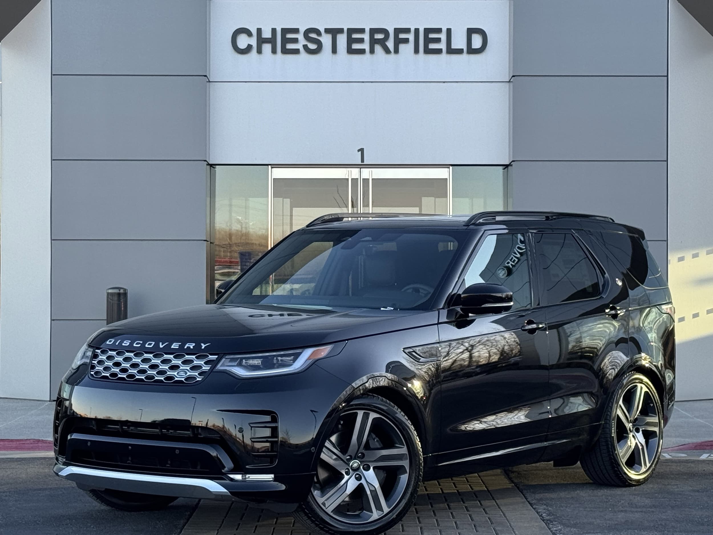 2026 Land Rover Discovery