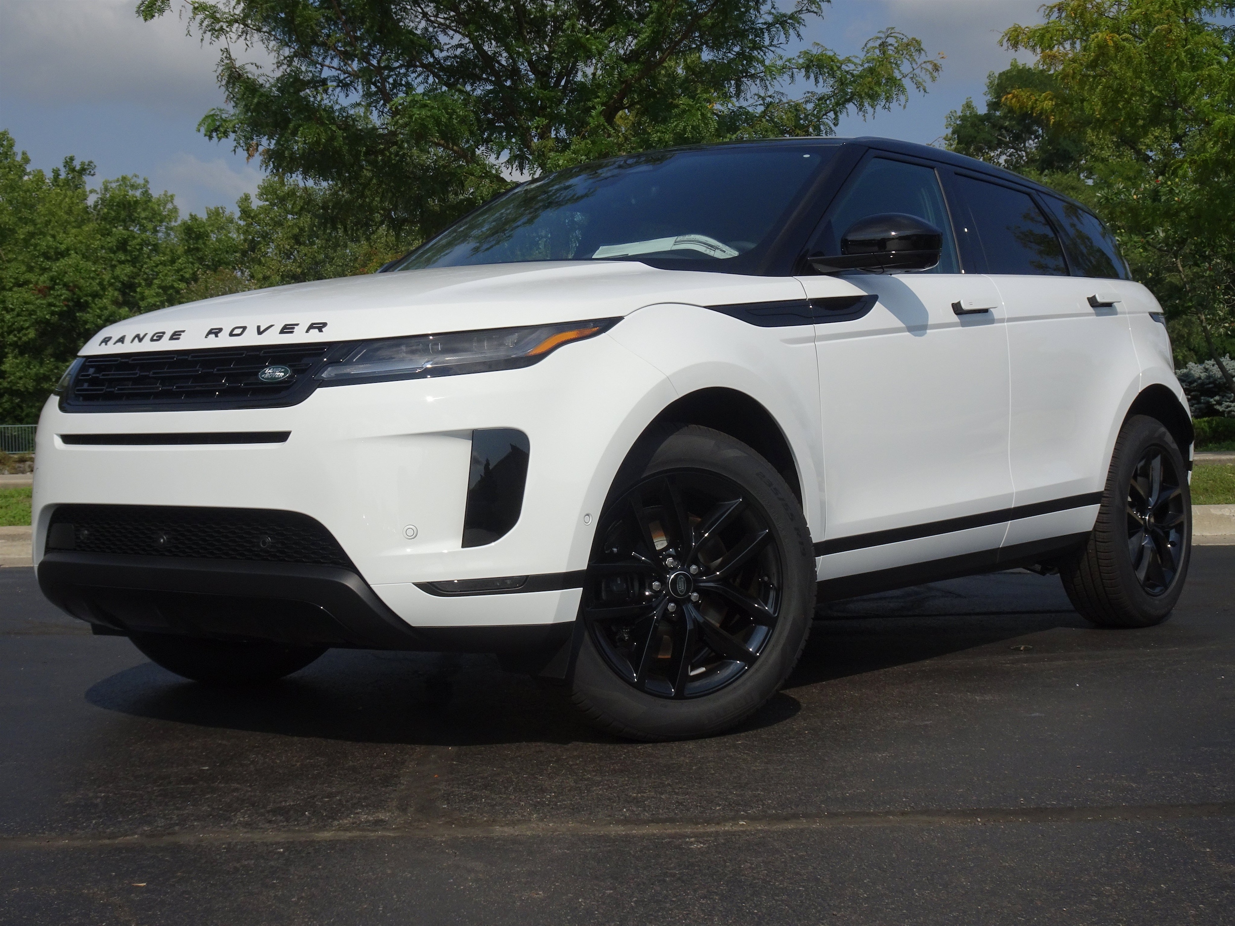 2026 Land Rover Range Rover Evoque