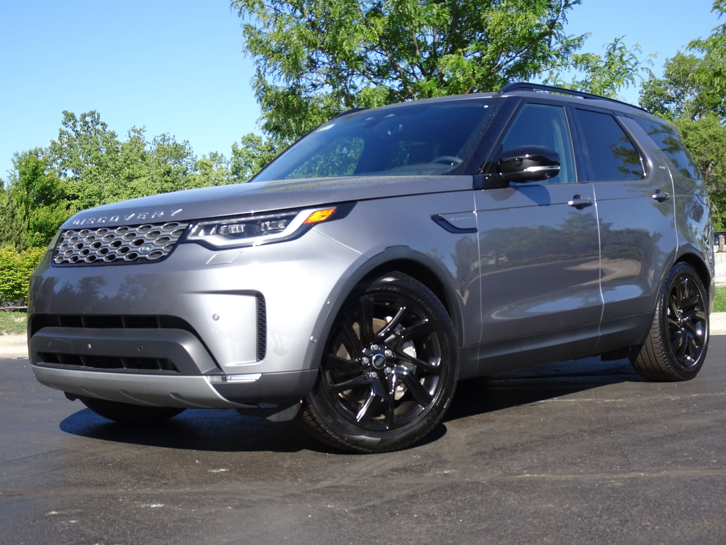 2025 Land Rover Discovery