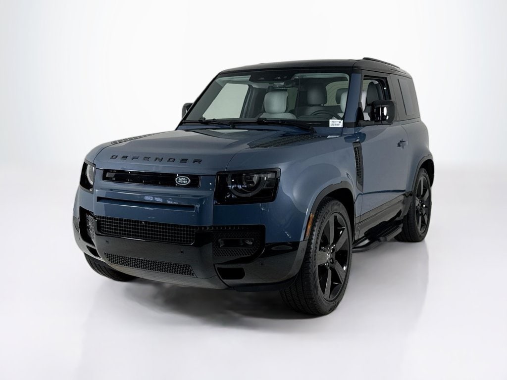 2025 Land Rover Defender X-Dynamic SE