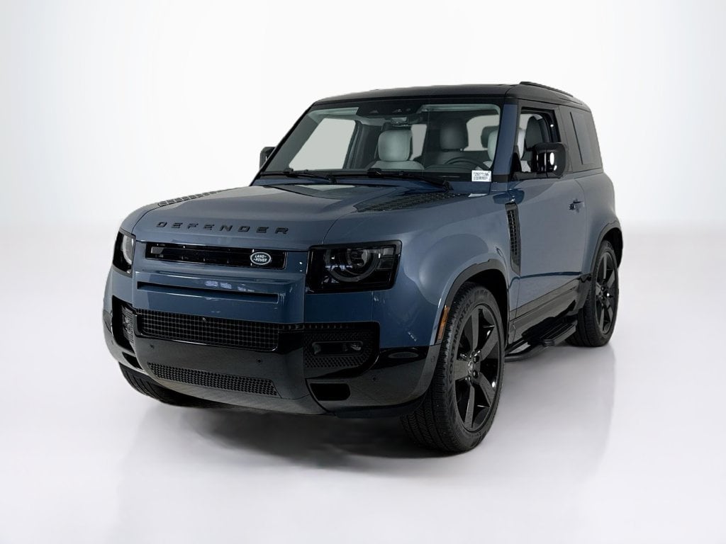 2025 Land Rover Defender X-Dynamic SE