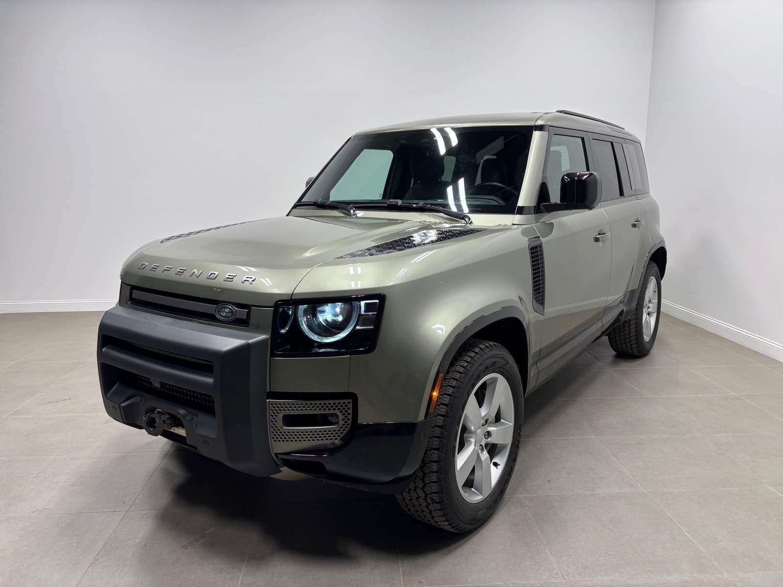 2025 Land Rover Defender