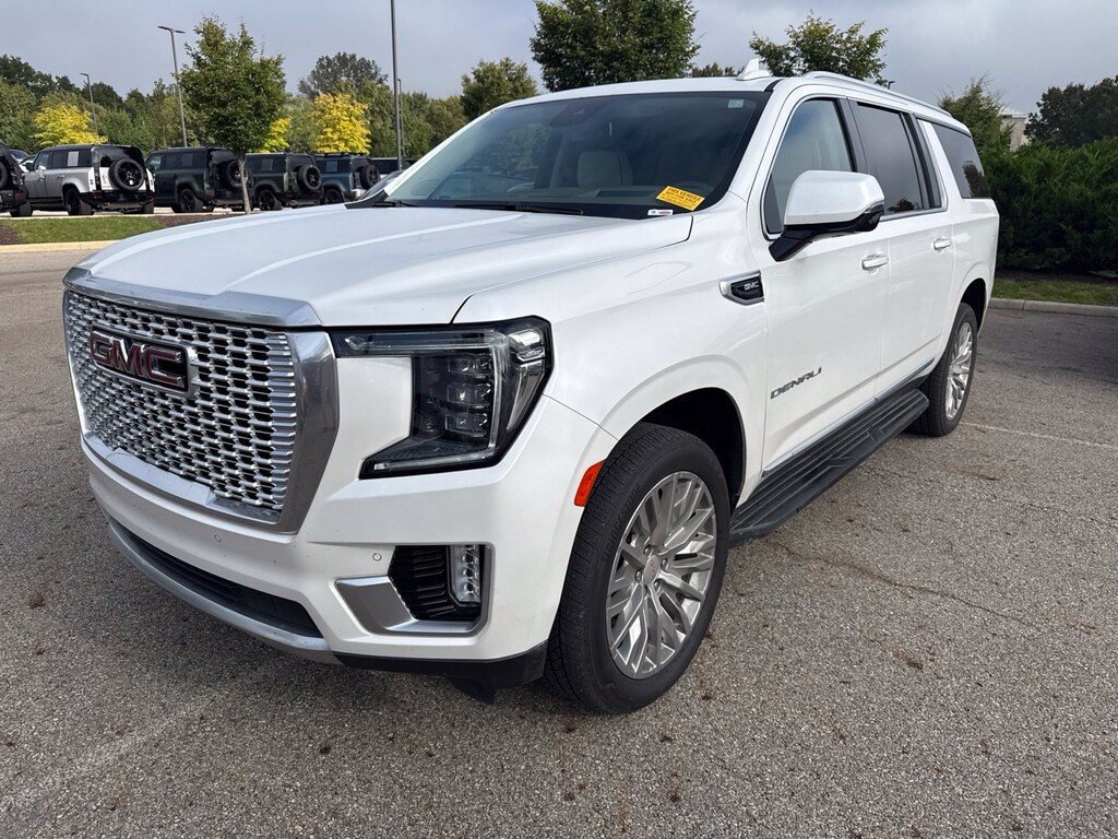 Used 2023 GMC Yukon XL Denali SUV