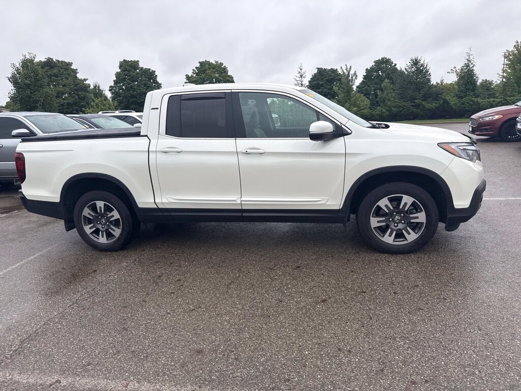 Used 2017 Honda Ridgeline RTL Truck