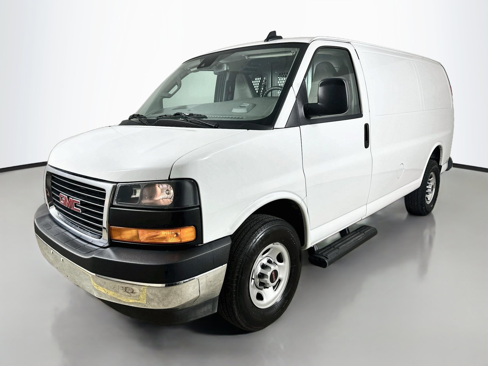 2025 GMC Savana Cargo