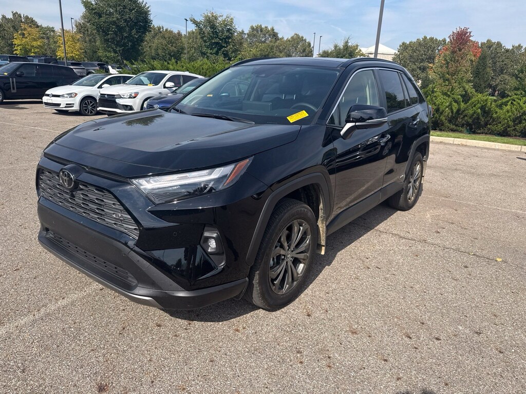 Used 2025 Toyota RAV4 Hybrid Limited SUV