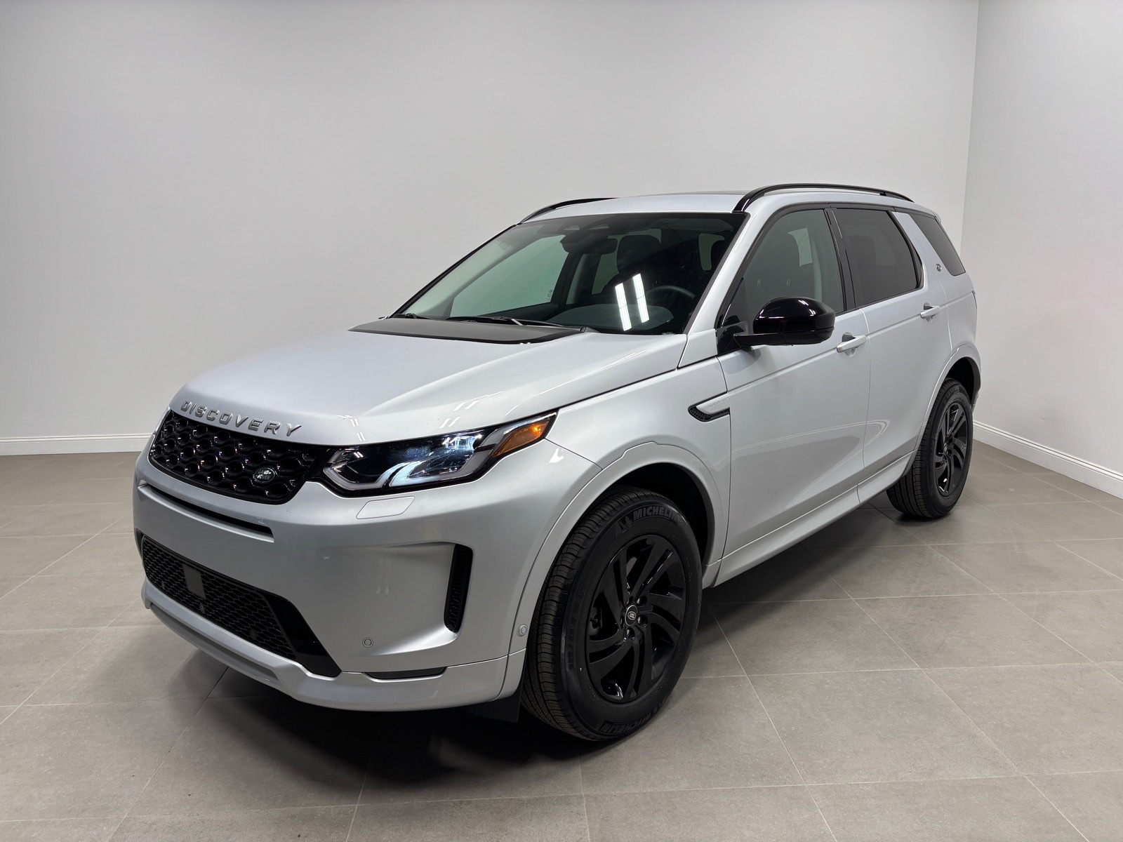 2024 Land Rover Discovery Sport