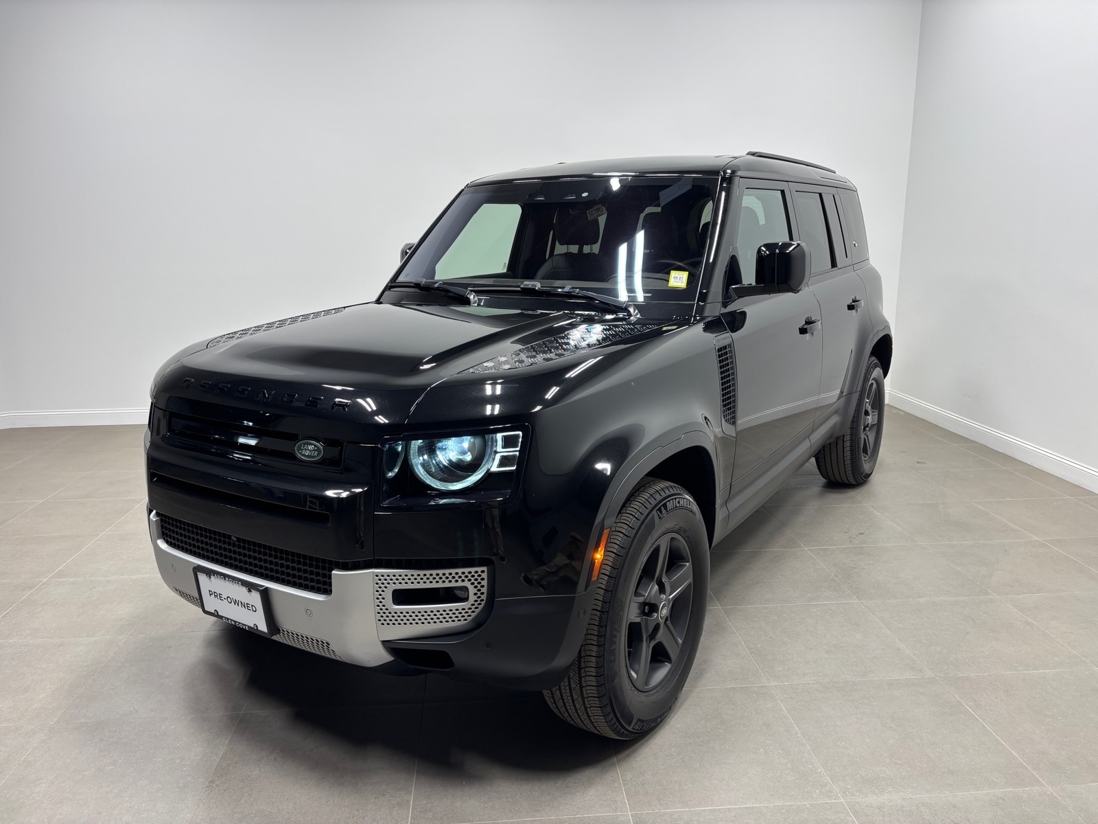 2023 Land Rover Defender