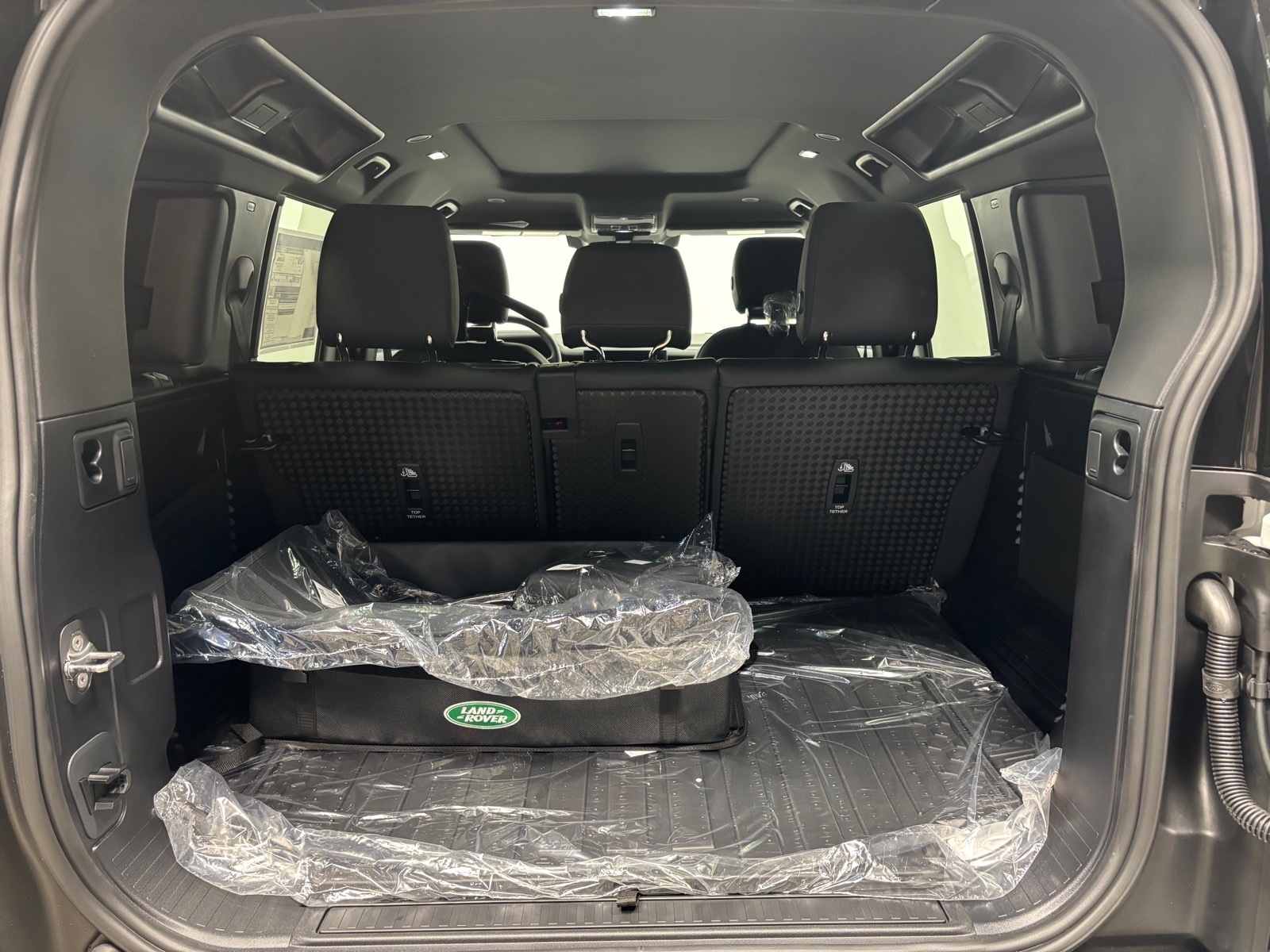2026 Land Rover Defender S - Photo 40