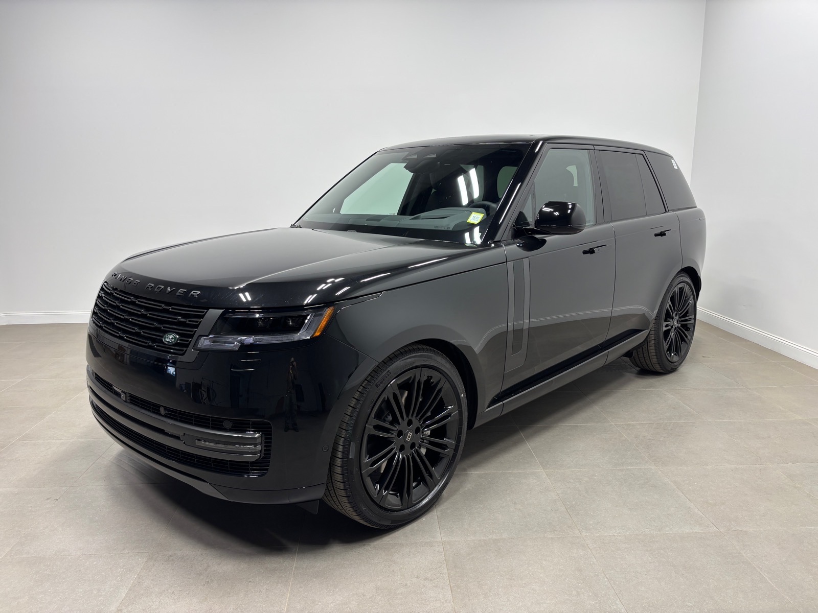 New 2027 Land Rover Range Rover SE SUV