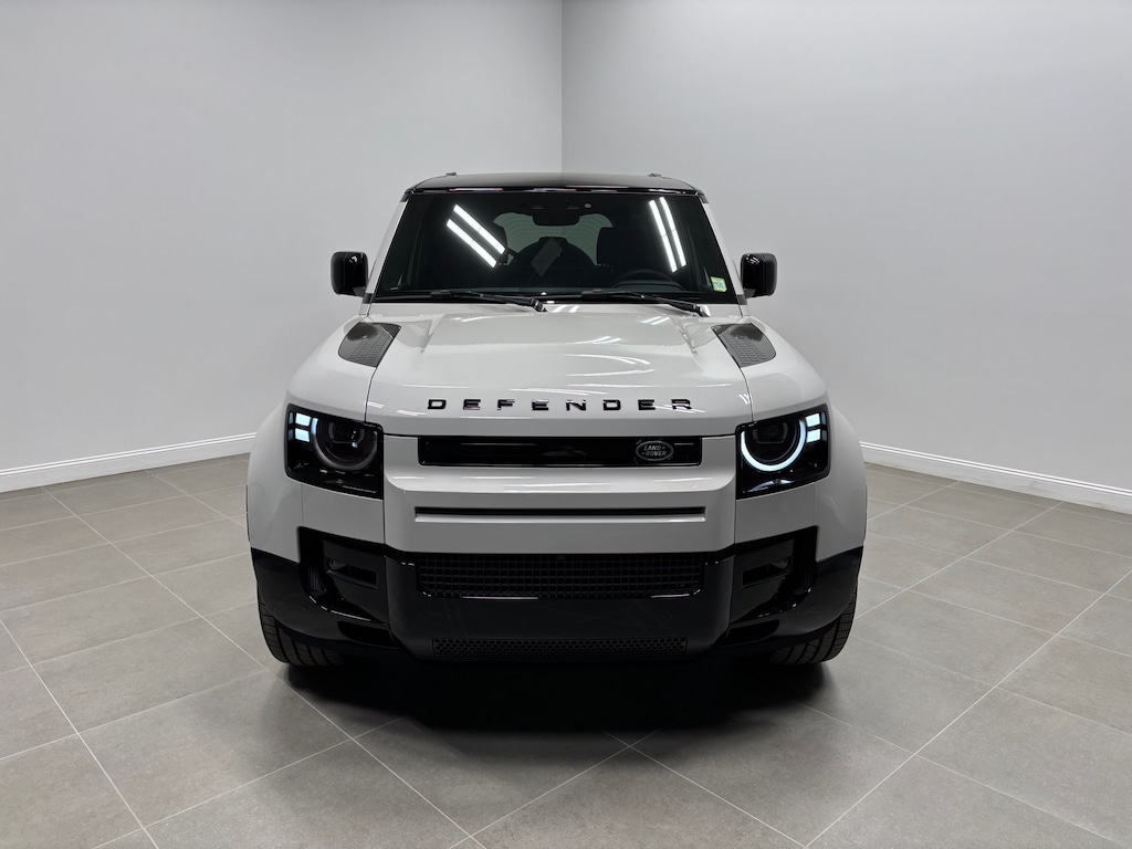 New 2026 Land Rover Defender 110 X-Dynamic SE SUV