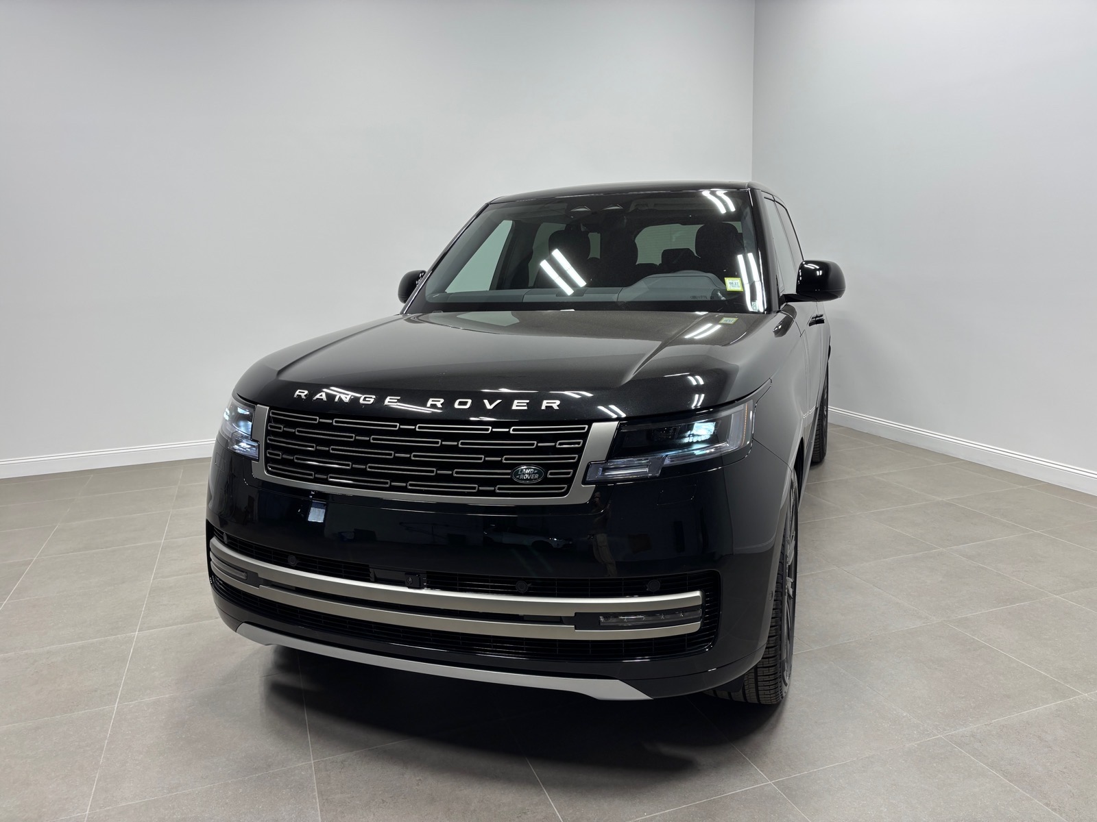 New 2027 Land Rover Range Rover SE LWB7 P530 Range Rover SE LWB7 P530 SUV