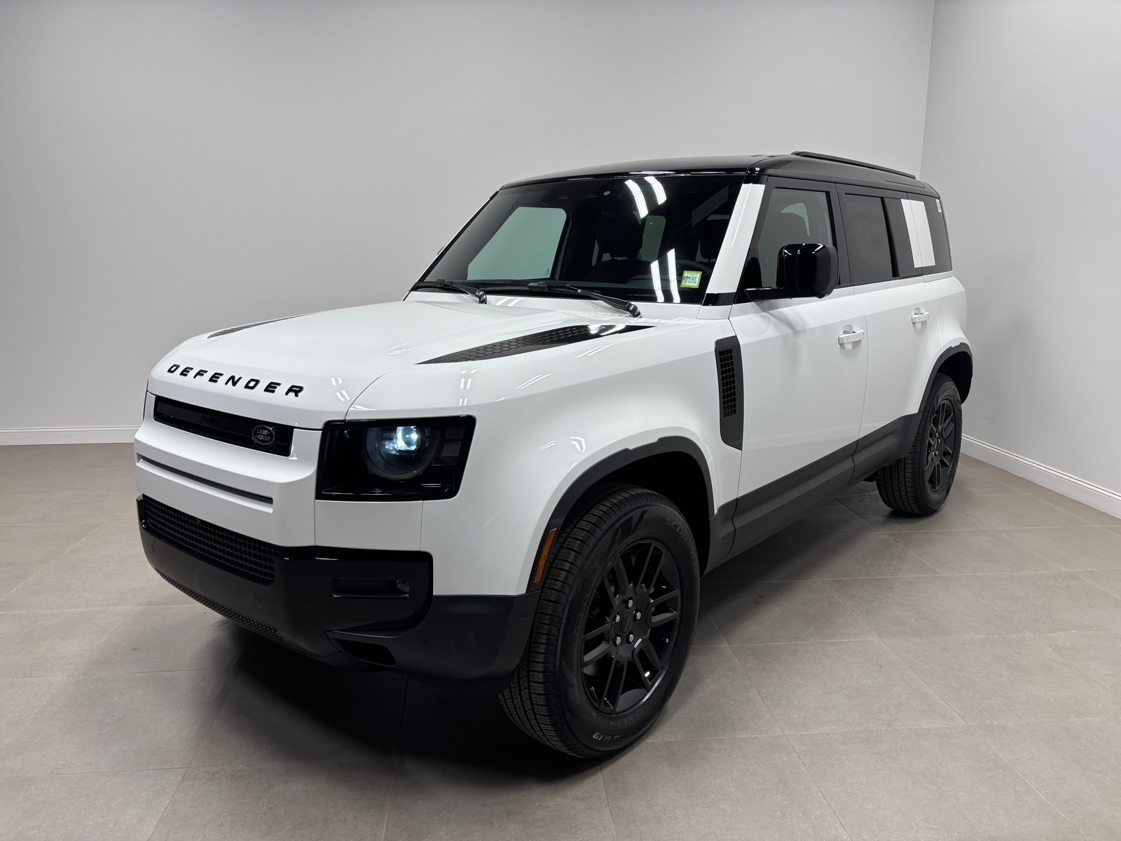  Land Rover Defender 110