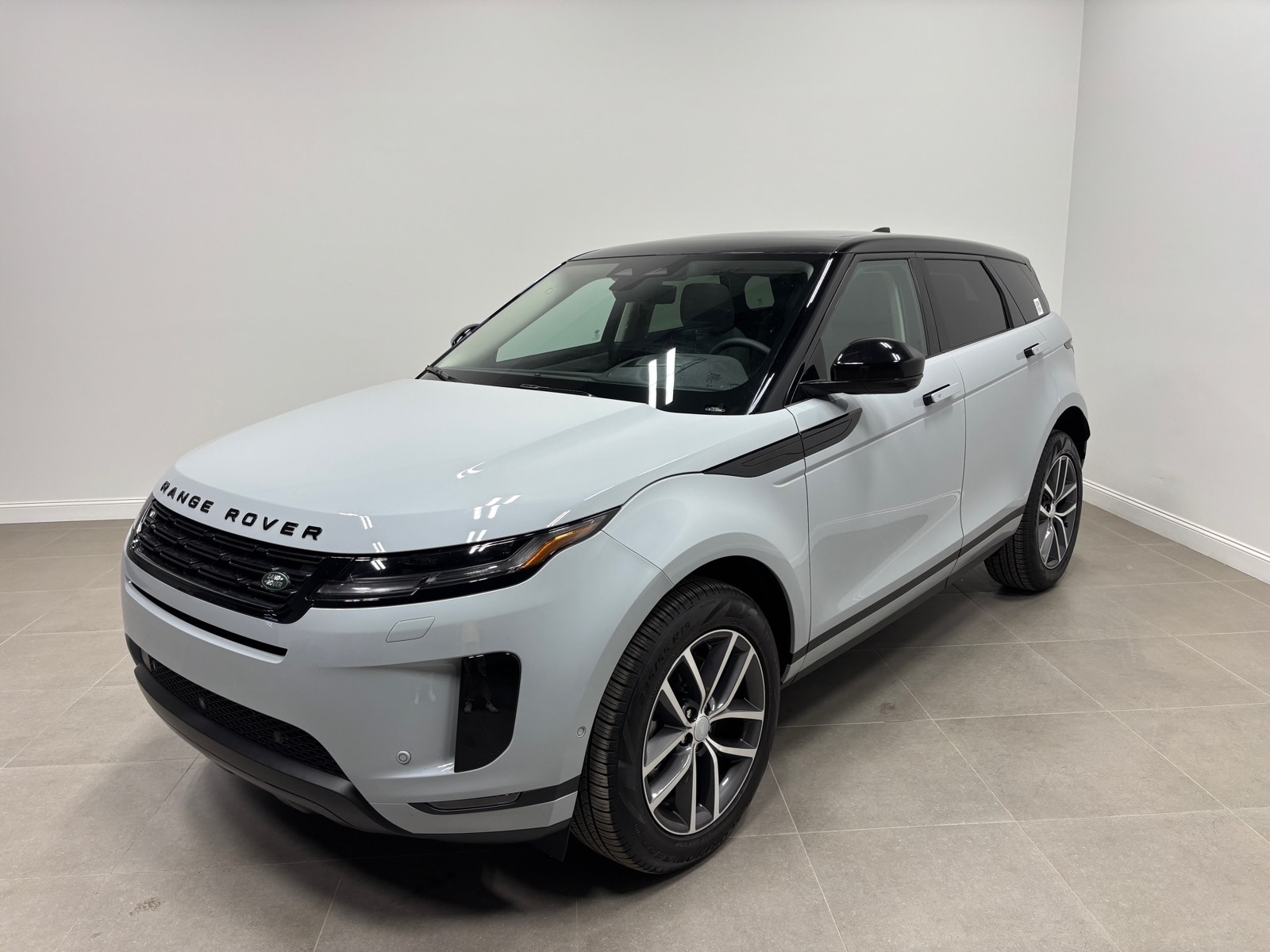 2024 Land Rover Range Rover Evoque