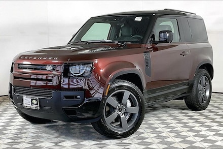 2026 Land Rover Defender 90 X-Dynamic SE SUV