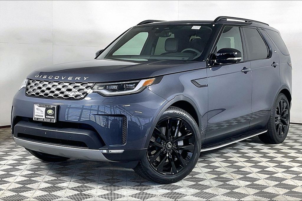2026 Land Rover Discovery S SUV