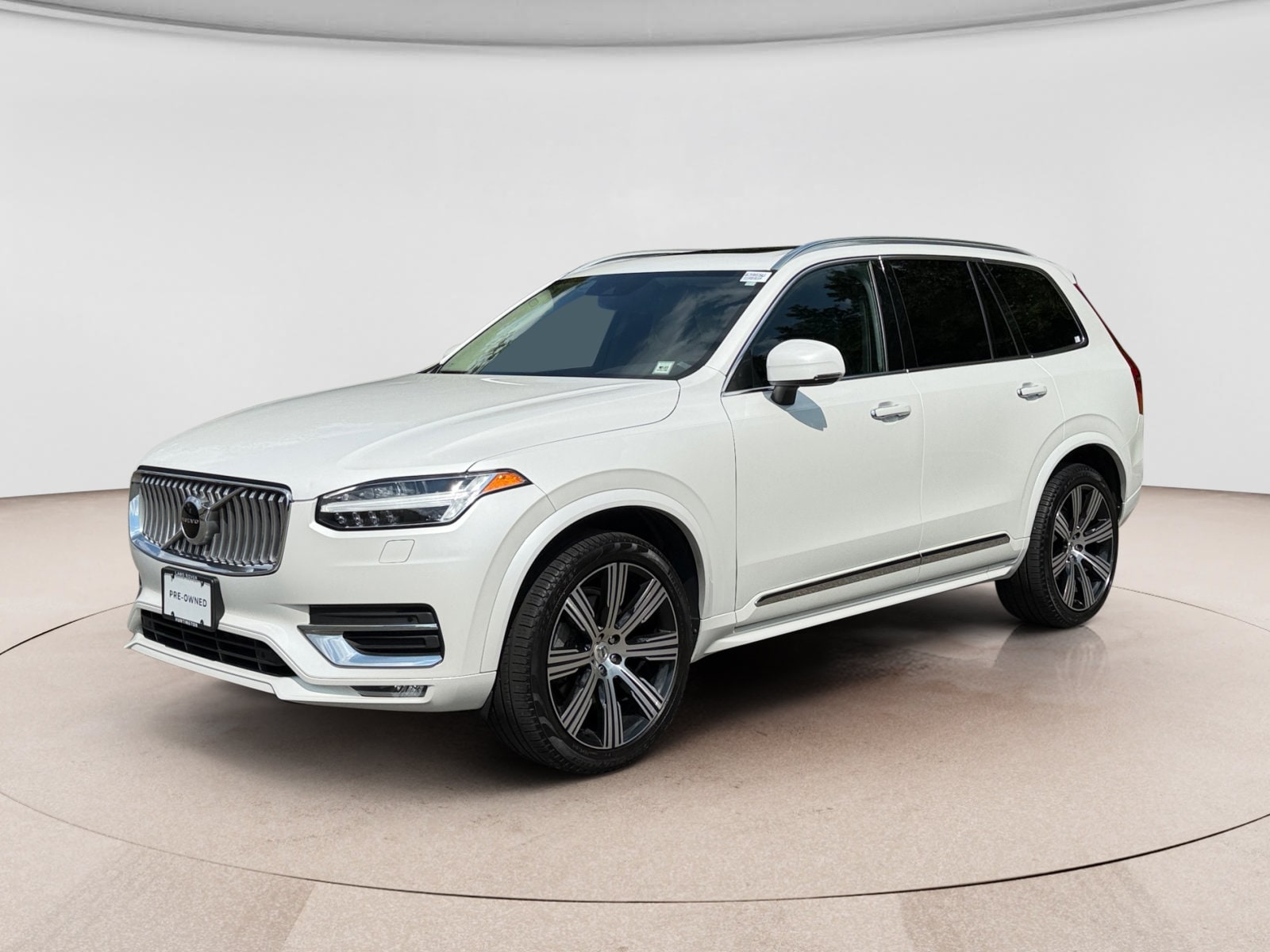 2022 Volvo XC90