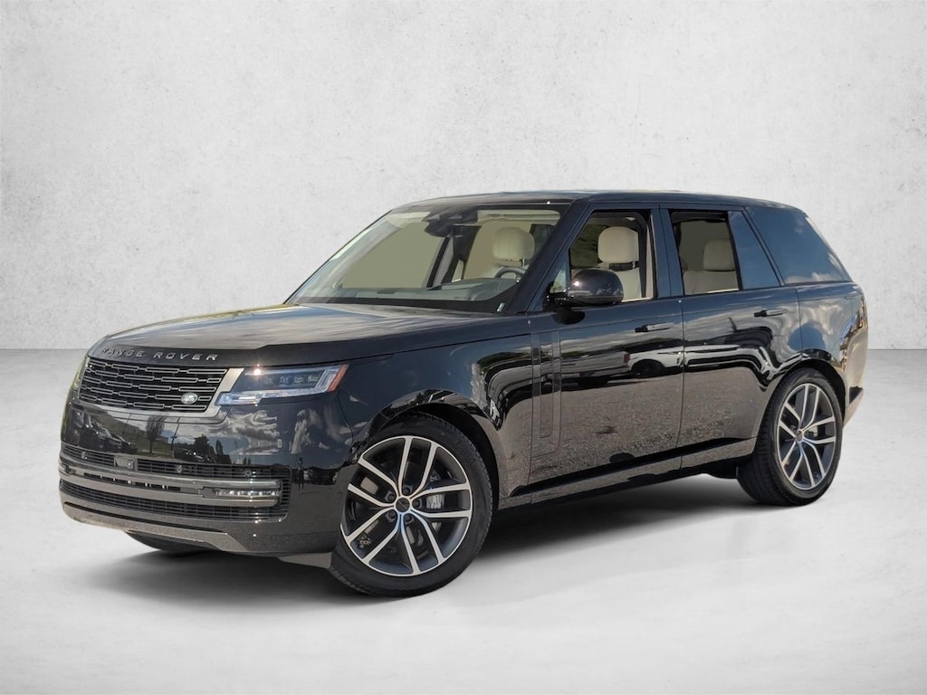 Used 2026 Land Rover Range Rover P400 SE SUV