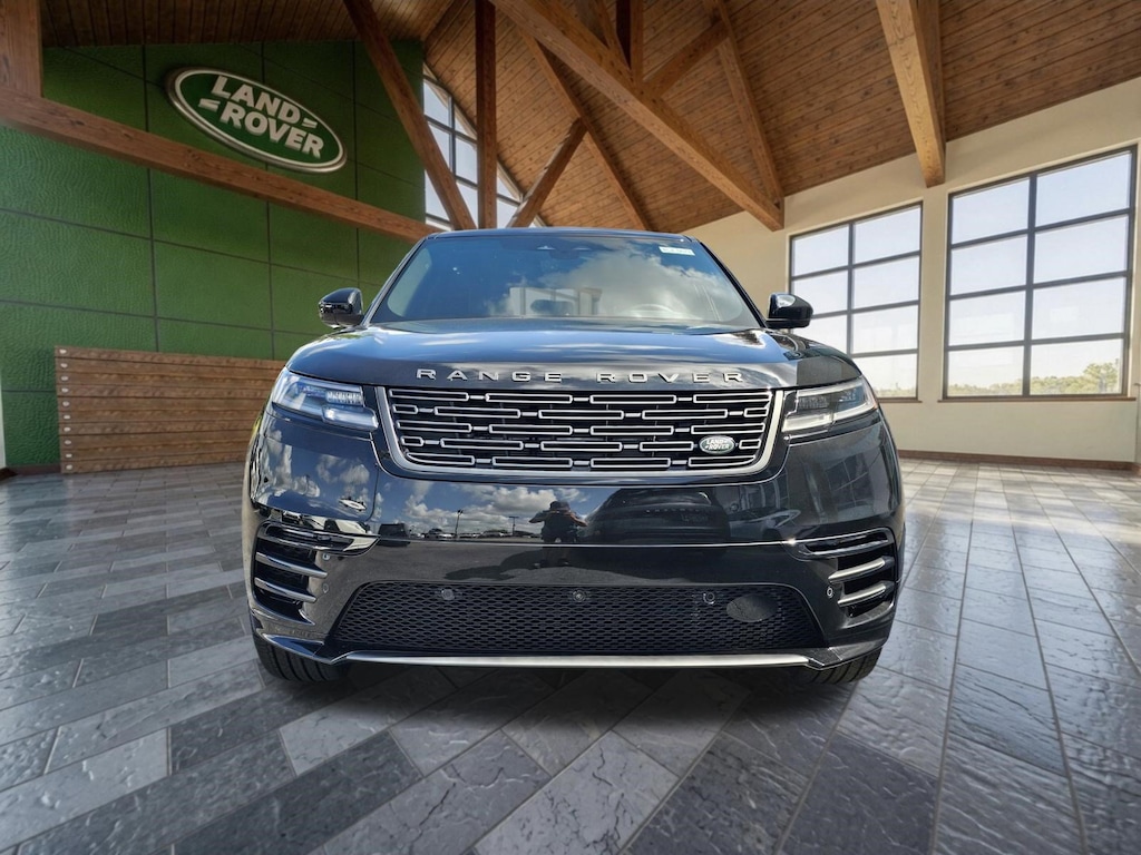 New 2026 Land Rover Range Rover Velar Dynamic SE SUV