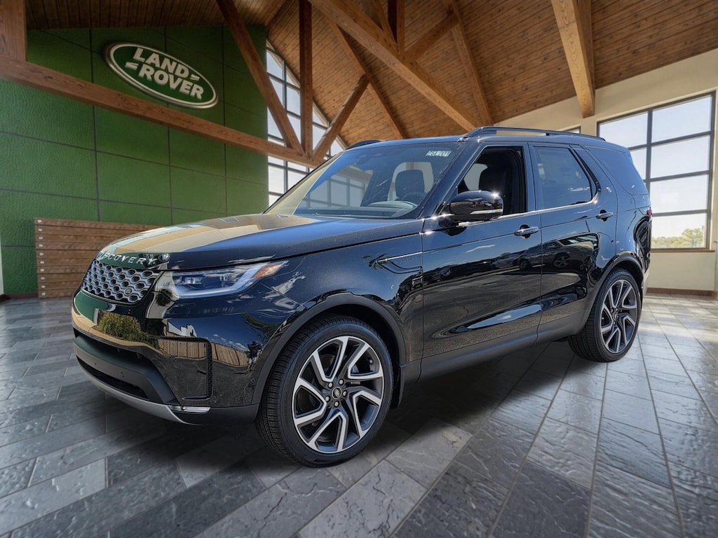 New 2025 Land Rover Discovery S SUV
