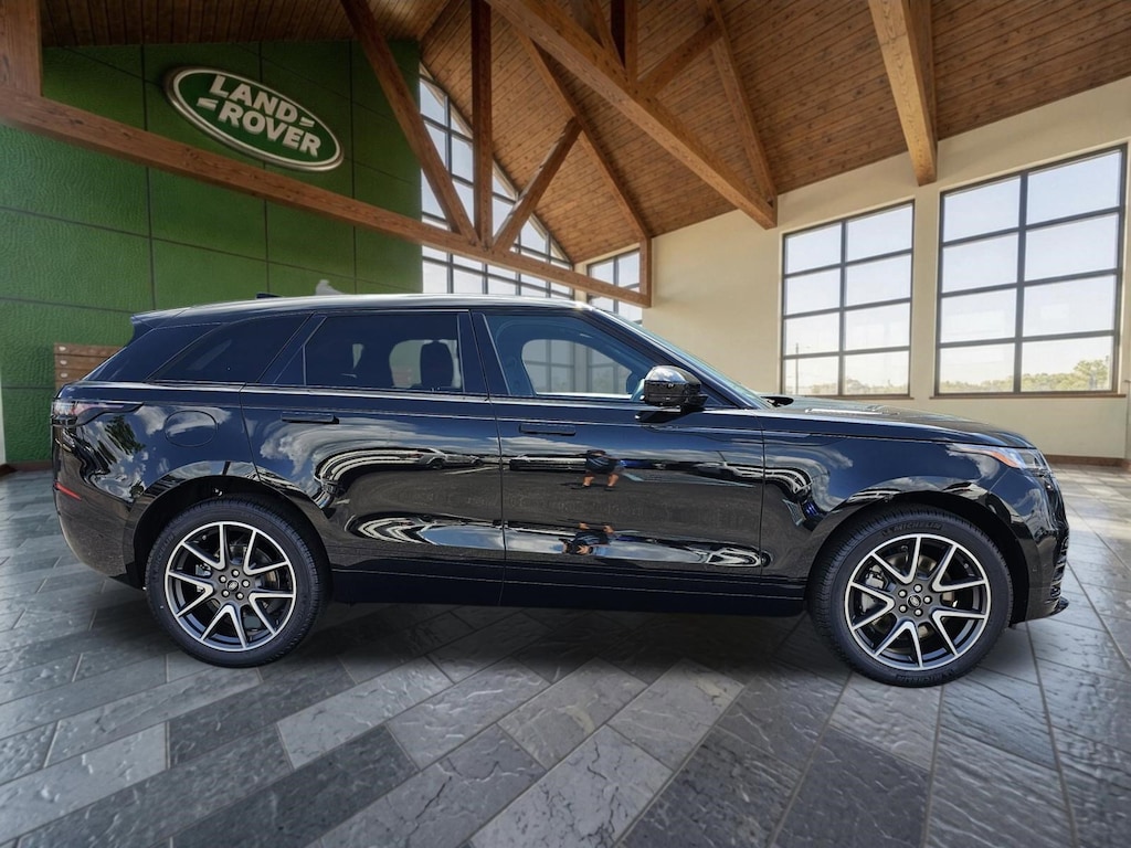 New 2026 Land Rover Range Rover Velar Dynamic SE SUV
