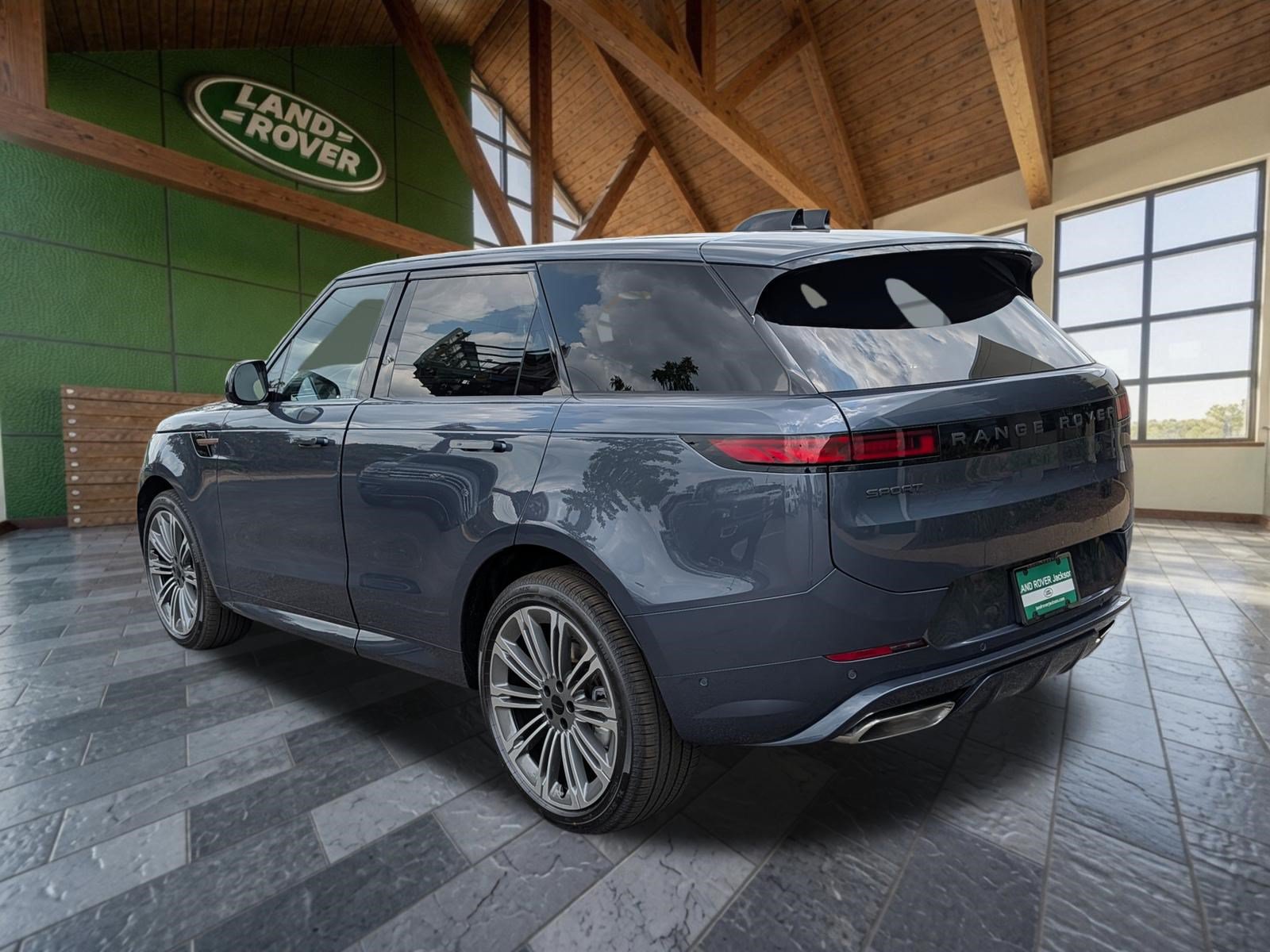 New 2026 Land Rover Range Rover Sport Dynamic SE SUV