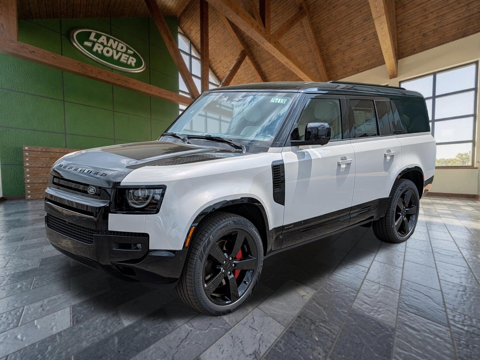 Land Rover Defender 130