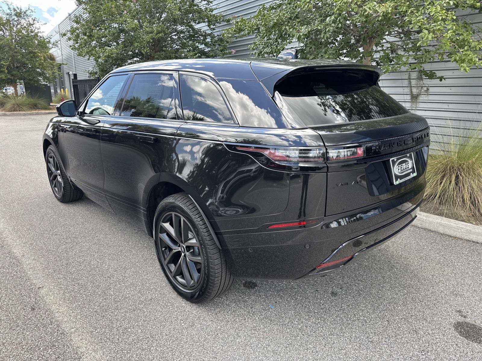 New 2026 Land Rover Range Rover Velar Dynamic SE