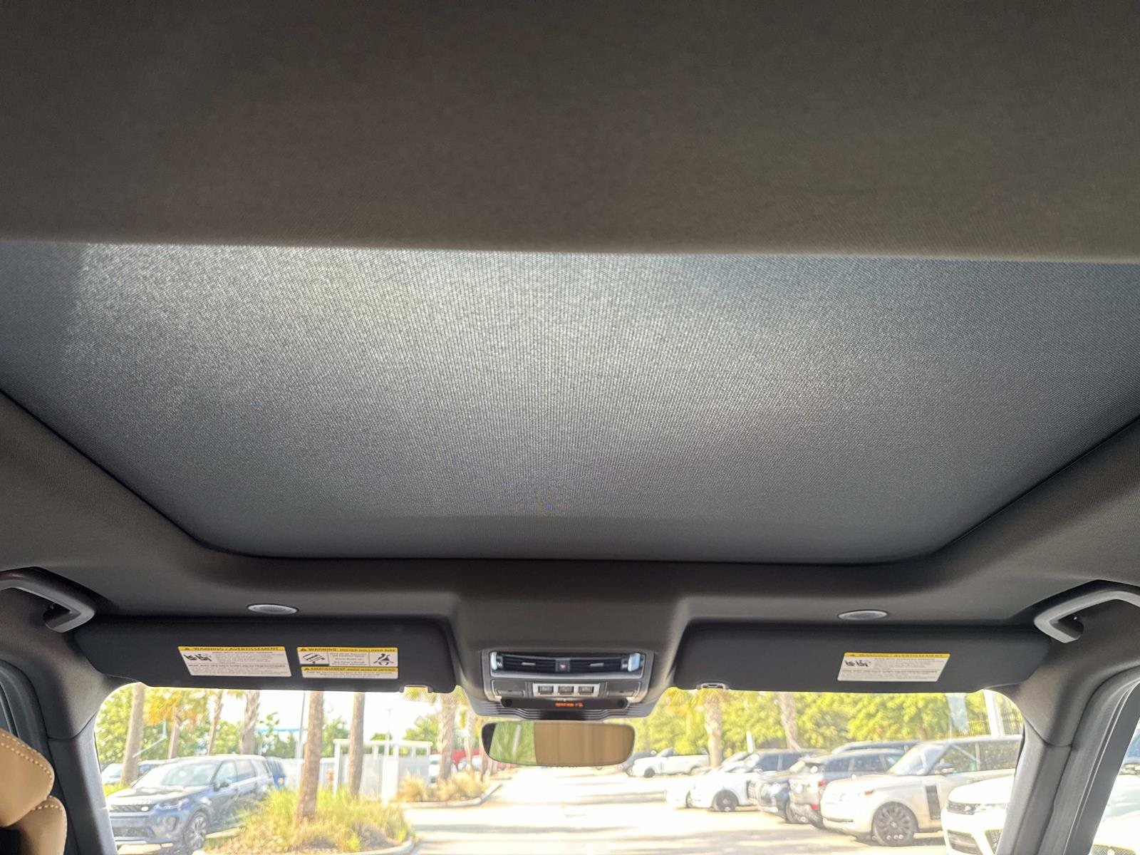 2026 Land Rover Discovery Dynamic SE - Photo 18