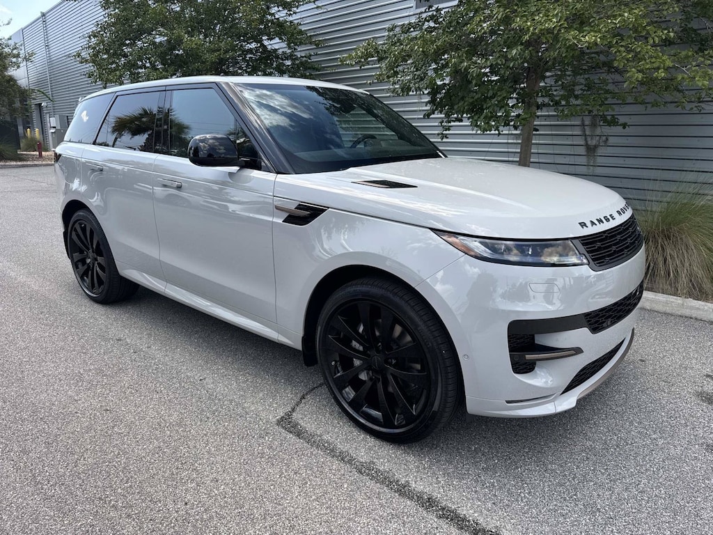 New 2026 Land Rover Range Rover Sport Dynamic SE SUV
