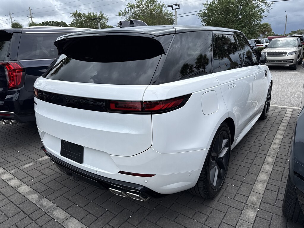 Used 2026 Land Rover Range Rover Sport P530 Autobiography