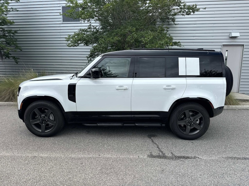 Certified 2026 Land Rover Defender X-Dynamic SE 110 P400 X-Dynamic SE
