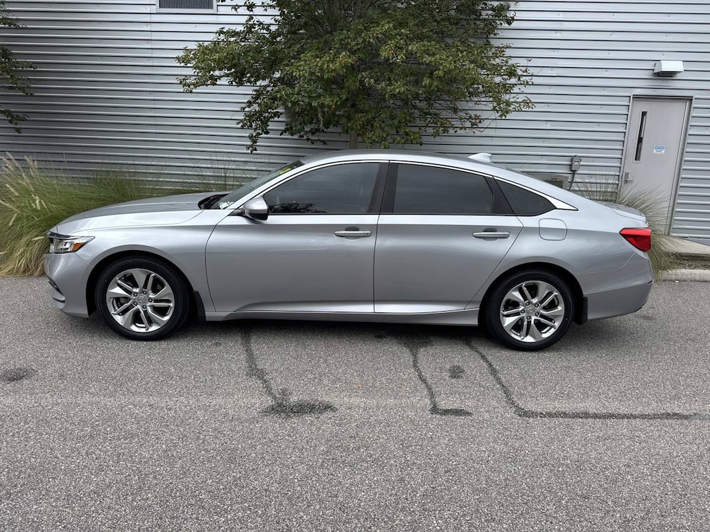 Used 2019 Honda Accord Sedan LX 1.5T CVT