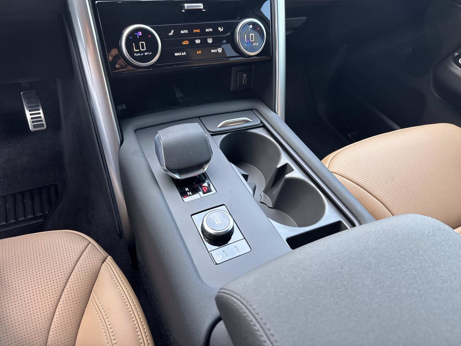 2026 Land Rover Discovery Dynamic SE - Photo 27