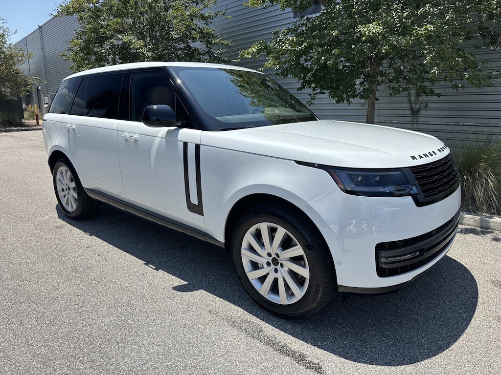 New 2026 Land Rover Range Rover SE 7 Seats SUV