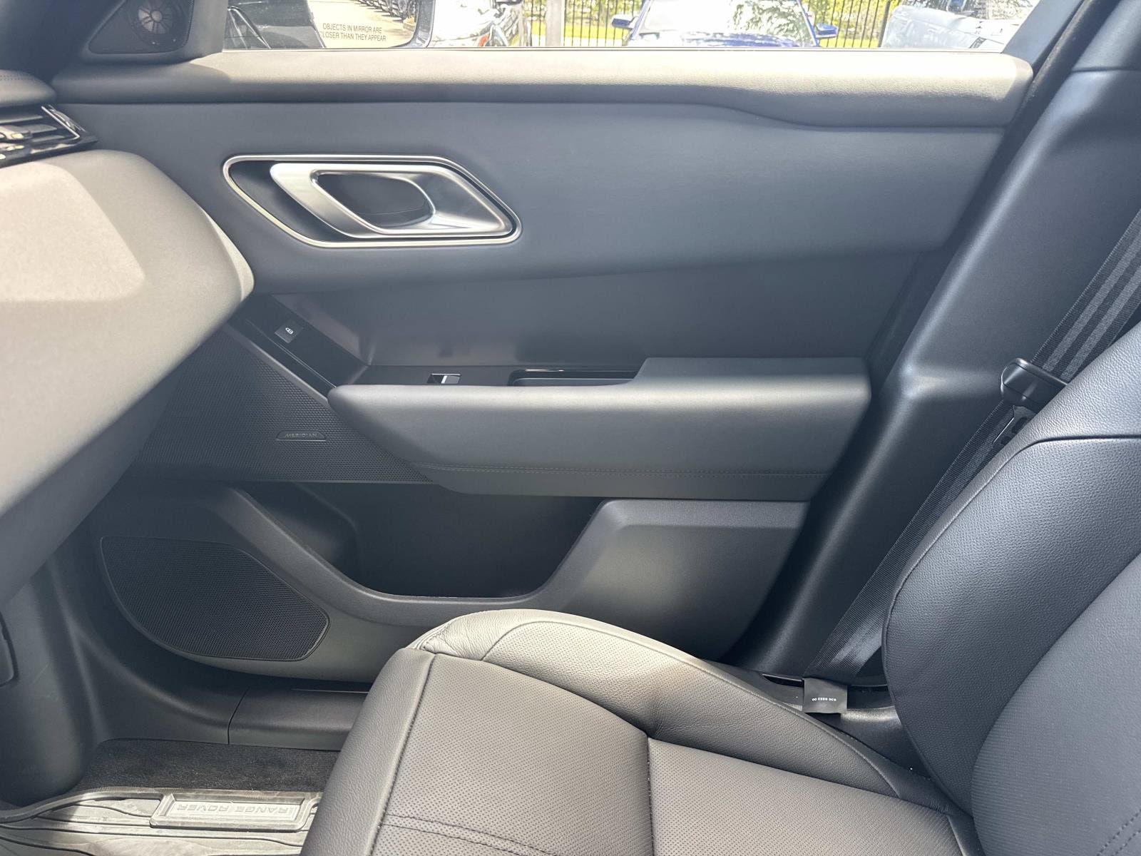 2026 Land Rover Range Rover Velar Dynamic SE - Photo 24