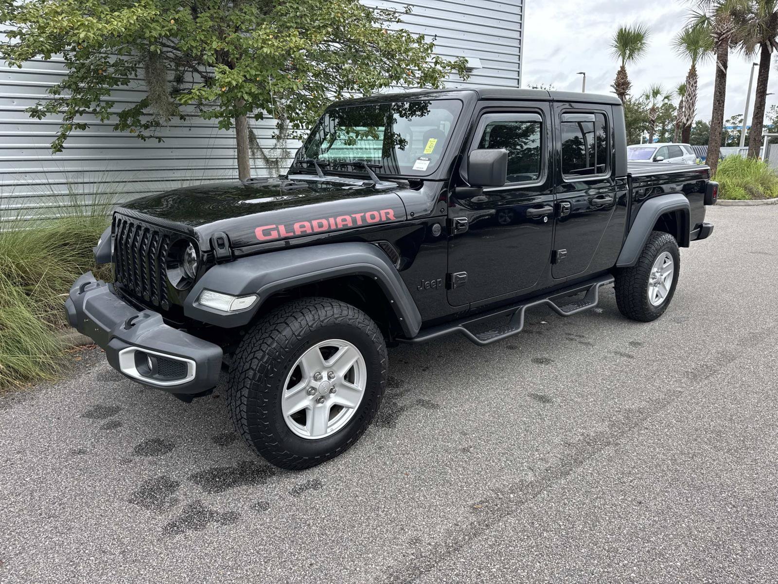 Used 2023 Jeep Gladiator Sport S 4x4