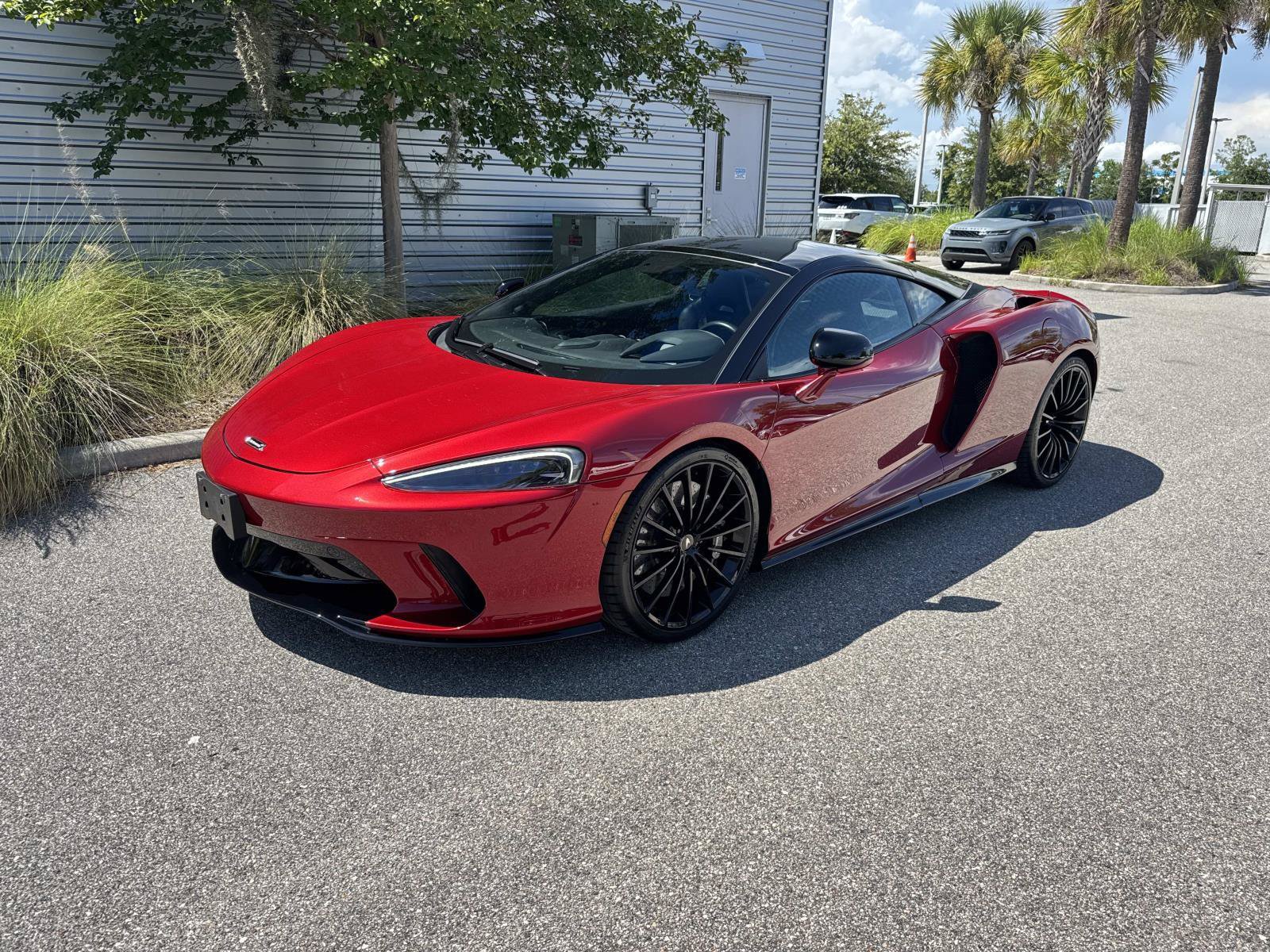 2020 McLaren GT Coupe