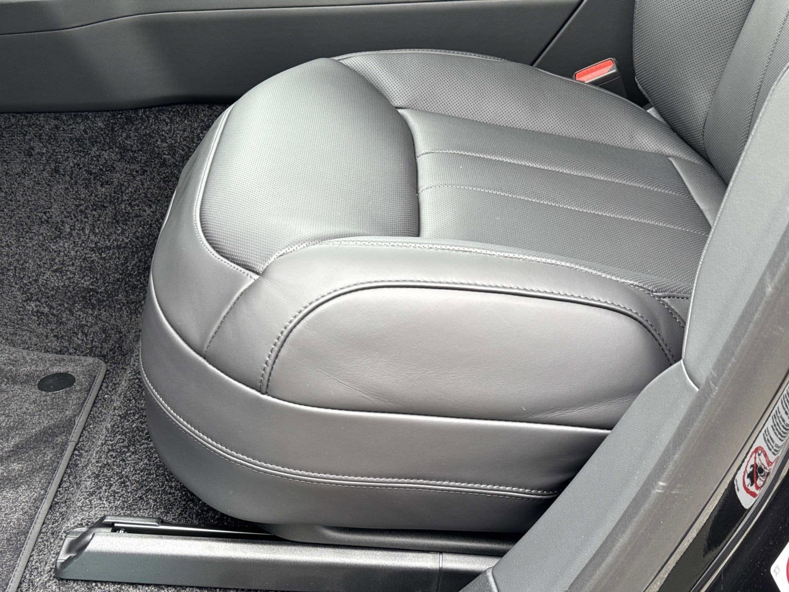 2026 Land Rover Range Rover SE - Photo 20